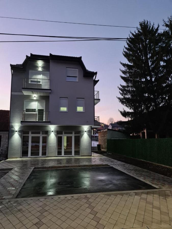 Apartmani Marija Vrdnik Eksteriør bilde