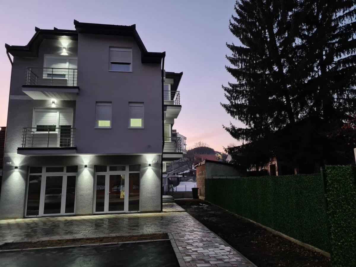Apartmani Marija Vrdnik Eksteriør bilde